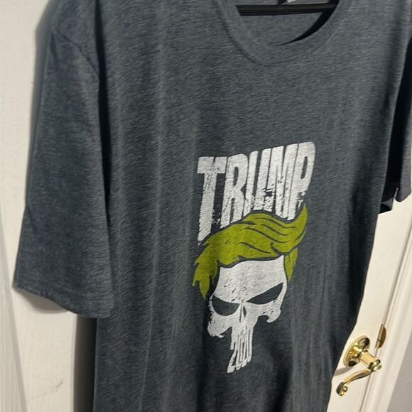 🔥🔥 TRUMP 2020 Graphic Tee Charcoal Gray - Perfect No Flaws - Men Sz XL 🔥🔥 - Picture 4 of 6